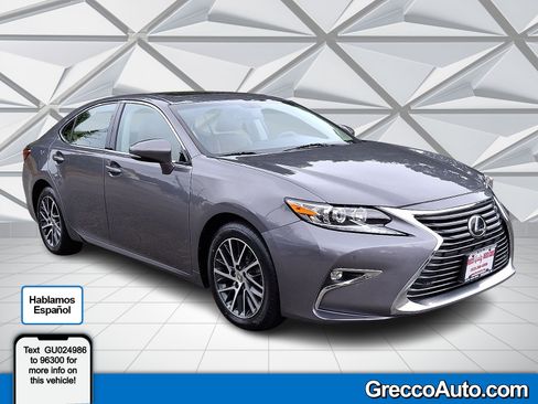 Used 2016 Lexus ES 350 w/ Premium Package w/Wood Trim FWD image 1