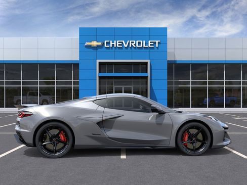 New 2025 Chevrolet Corvette E-Ray w/ Stealth Interior Trim Package image 32