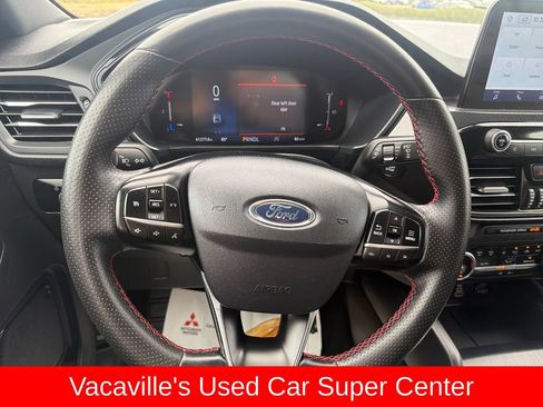 Used 2025 Ford Escape ST-Line FWD image 14