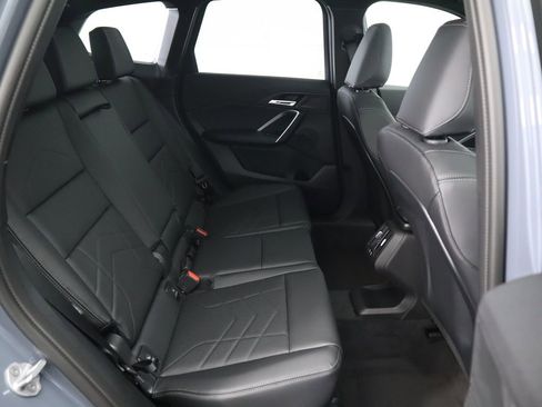 Used 2025 BMW X1 xDrive28i w/ Technology Package image 24