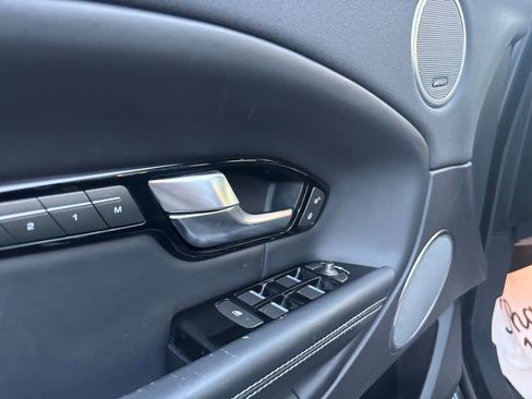 Used 2017 Land Rover Range Rover Evoque HSE Dynamic image 11