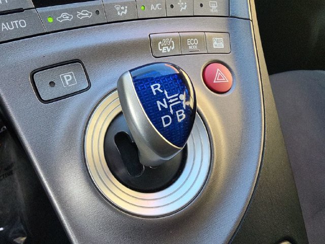 Used 2014 Toyota Prius Prime Plug-In Hybrid FWD image 31