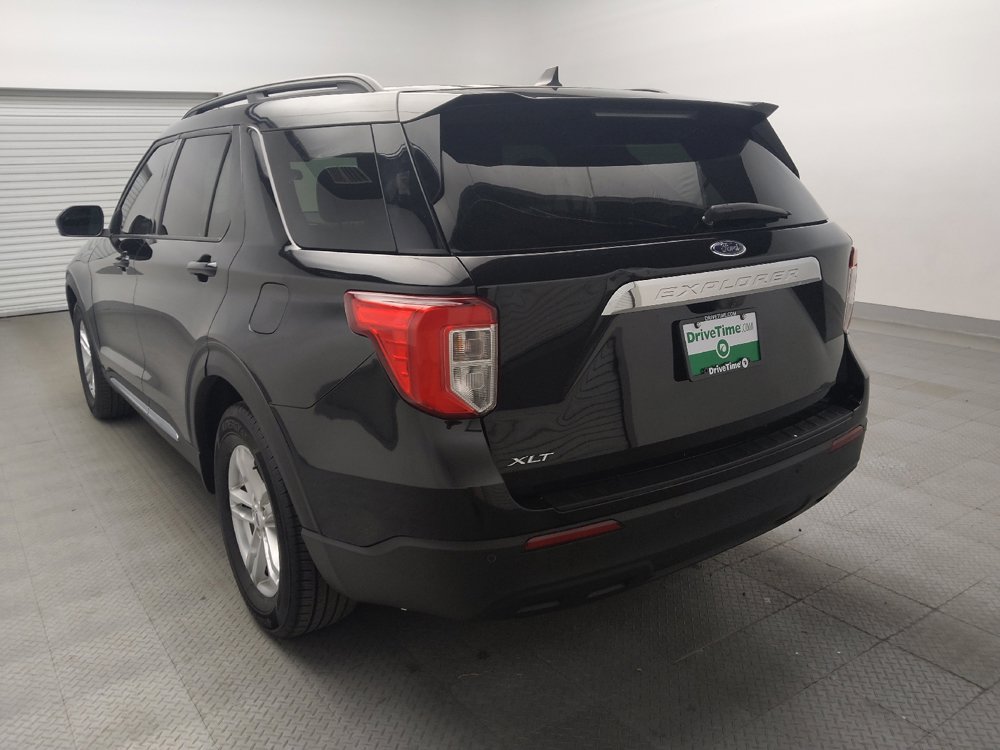 Used 2023 Ford Explorer XLT RWD image 6