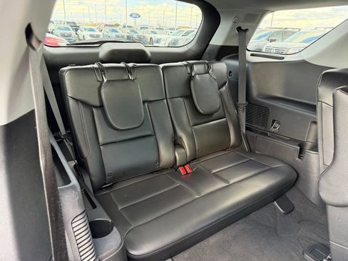 Used 2022 Ford Explorer Limited w/ Equipment Group 301A image 22