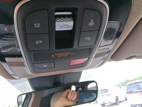 Used 2023 Hyundai Santa Fe SEL w/ Premium Package AWD/4WD image 24