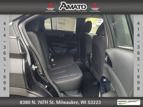 New 2026 Mitsubishi Eclipse Cross LE image 12