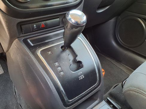 Used 2010 Jeep Patriot Sport image 20