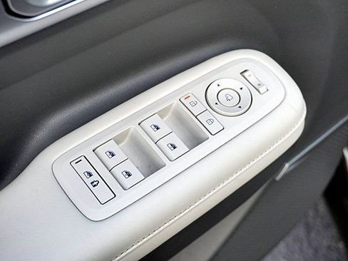 Used 2024 Hyundai Santa Fe Calligraphy image 27