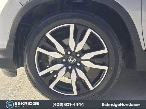 Used 2022 Honda Pilot Touring image 14