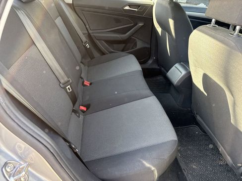 Used 2019 Volkswagen Jetta S w/ Driver Assistance Package image 9