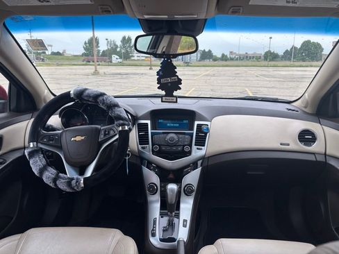 Used 2012 Chevrolet Cruze LT w/ RS Package FWD image 10