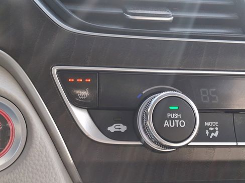 Used 2020 Honda Accord EX image 24