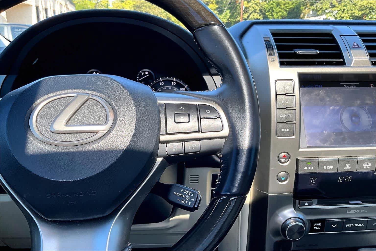 Used 2020 Lexus GX 460 Premium w/ Premium Package AWD/4WD image 24