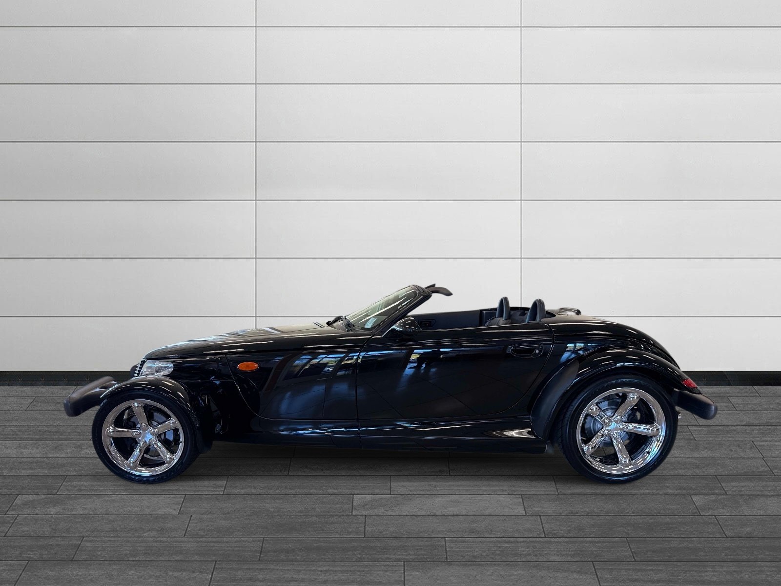 Used 1999 Plymouth Prowler RWD image 6