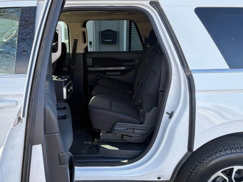 Used 2024 Ford Expedition Max XL image 11