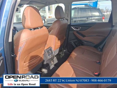 Used 2021 Subaru Forester Touring image 10