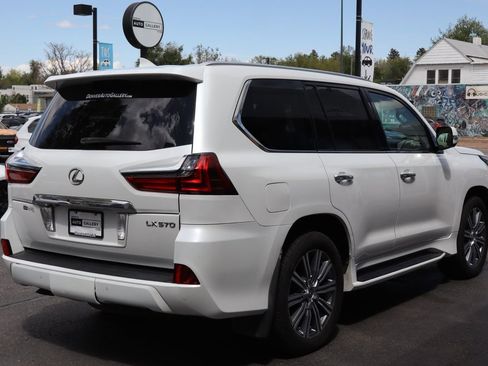 Used 2016 Lexus LX 570 4WD image 6
