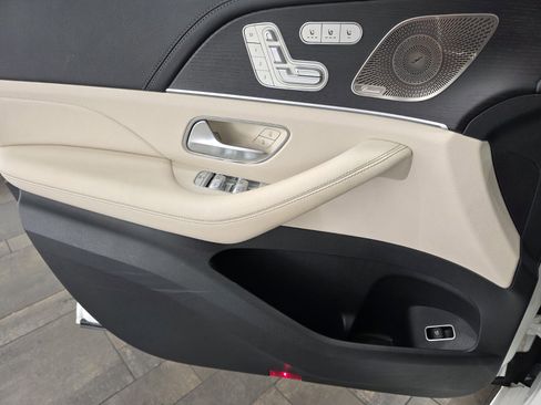 Used 2024 Mercedes-Benz GLE 350 350 4MATIC image 19