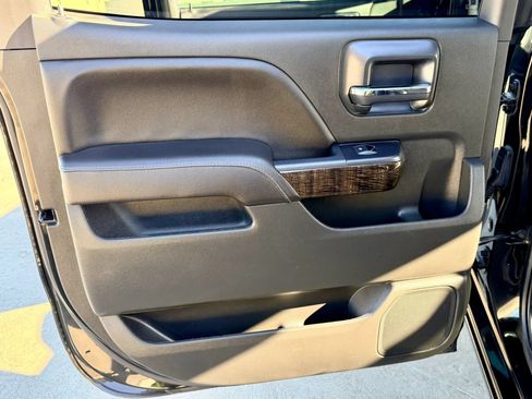 Used 2014 GMC Sierra 1500 Denali AWD/4WD image 38