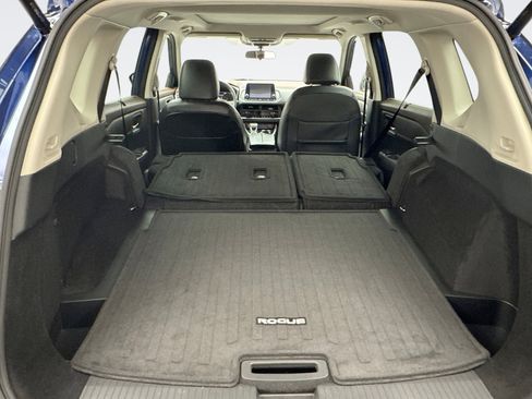Used 2023 Nissan Rogue SV w/ SV Premium B Package image 21