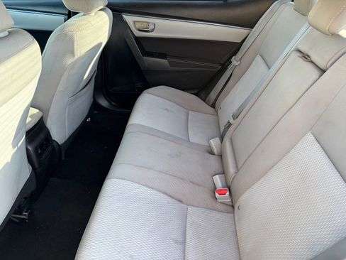 Used 2016 Toyota Corolla LE FWD image 13