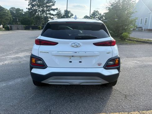 Used 2021 Hyundai Kona Ultimate FWD image 9