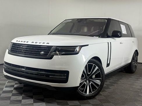 Used 2023 Land Rover Range Rover Long Wheelbase SE image 1