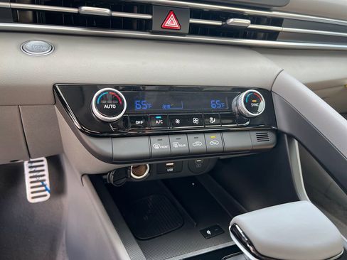 New 2026 Hyundai Elantra Sport FWD image 26
