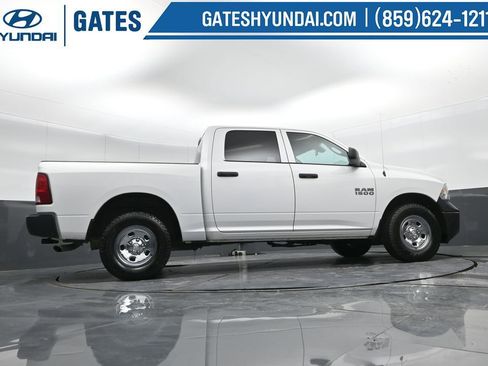 Used 2017 RAM 1500 Tradesman w/ Popular Equipment Group AWD/4WD image 39