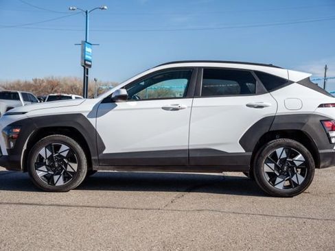 Used 2024 Hyundai Kona SEL image 9