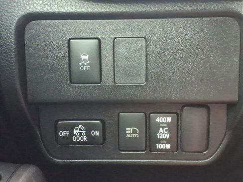 Used 2021 Toyota Tacoma TRD Off-Road image 20