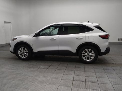 Used 2025 Ford Escape Active AWD/4WD image 3