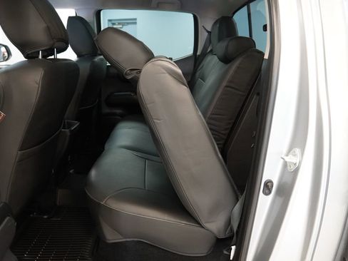 Used 2023 Toyota Tacoma SR AWD/4WD image 27