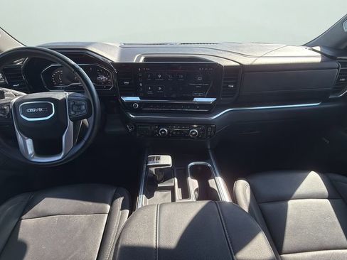 Used 2025 GMC Sierra 1500 SLT w/ SLT Premium Plus Package image 18
