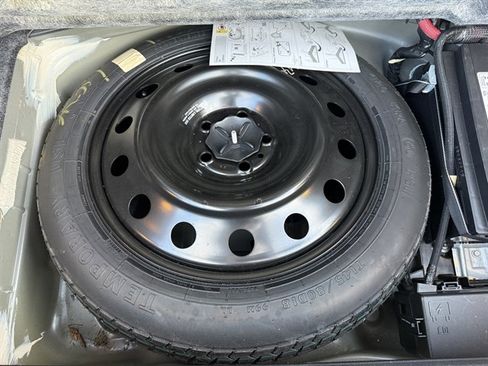 Used 2016 Chrysler 300 S image 44