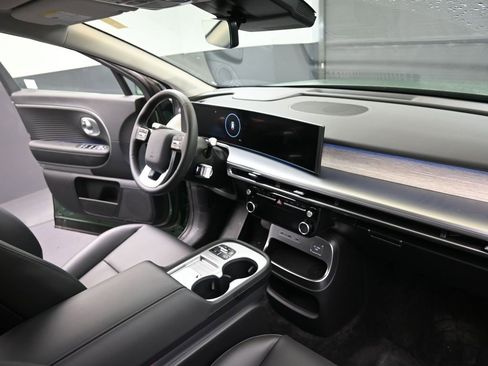 Used 2026 Hyundai Ioniq 9 SEL image 12
