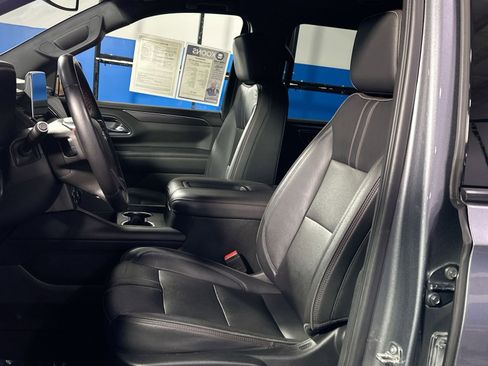 Used 2021 Chevrolet Suburban RST image 12