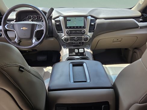 Used 2015 Chevrolet Tahoe LT RWD image 12