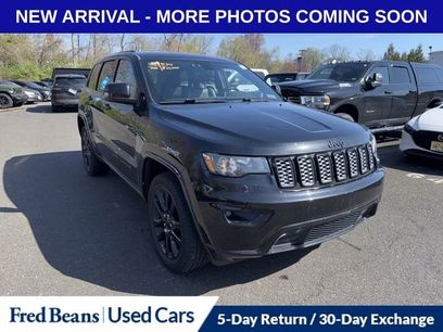 Used 2020 Jeep Grand Cherokee Altitude