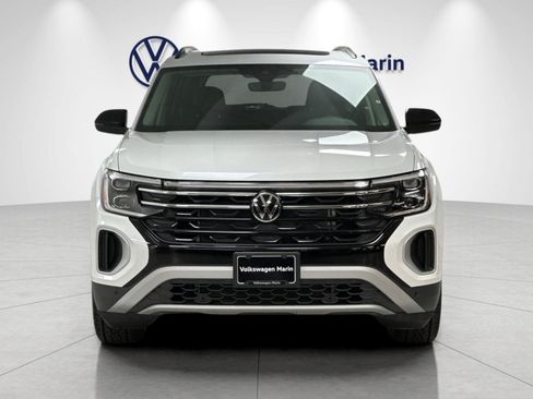New 2026 Volkswagen Atlas Peak Edition AWD/4WD image 8