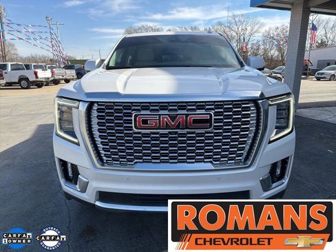 Used 2022 GMC Yukon XL Denali w/ Denali Ultimate Package image 8