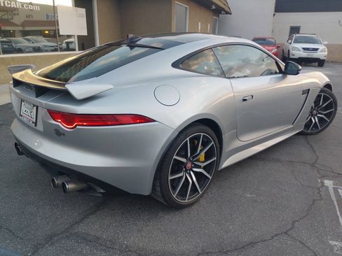 Used 2017 Jaguar F-TYPE SVR AWD/4WD image 3