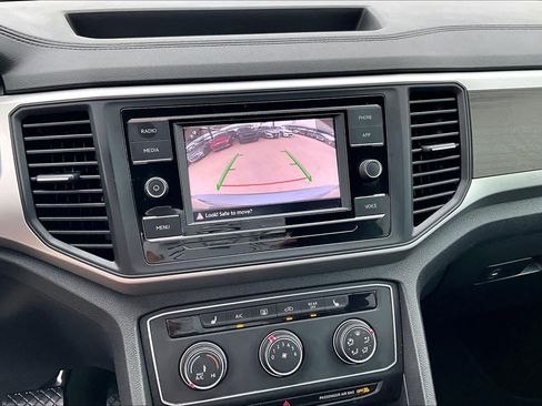 Used 2023 Volkswagen Atlas SE FWD image 29