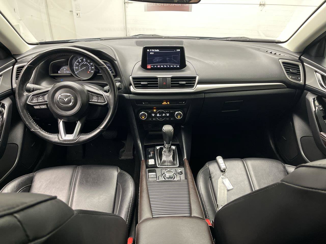 Used 2018 MAZDA MAZDA3 Touring FWD image 4