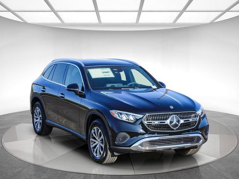 New 2026 Mercedes-Benz GLC 300 4MATIC image 5