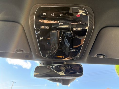 Used 2022 Mercedes-Benz C 300 4MATIC Sedan w/ Exclusive Trim Package image 18