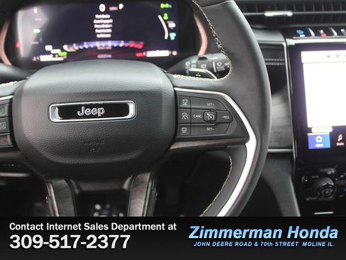 Used 2024 Jeep Grand Cherokee Limited 4xe AWD/4WD image 14
