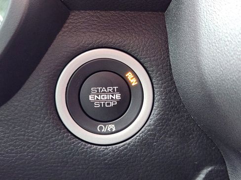 Used 2025 RAM 1500 Lone Star RWD image 17