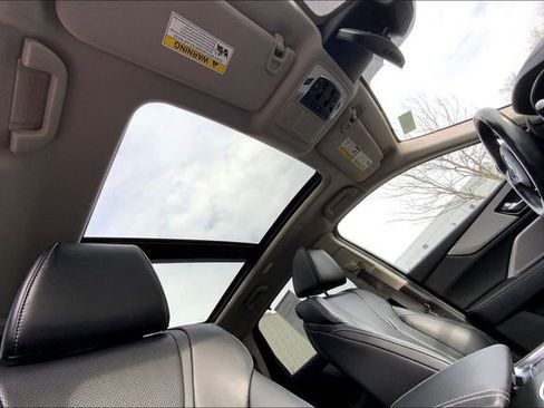 Used 2023 Acura MDX SH-AWD w/ Technology Package image 13