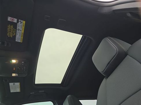 Certified 2025 Toyota Tacoma Limited image 29